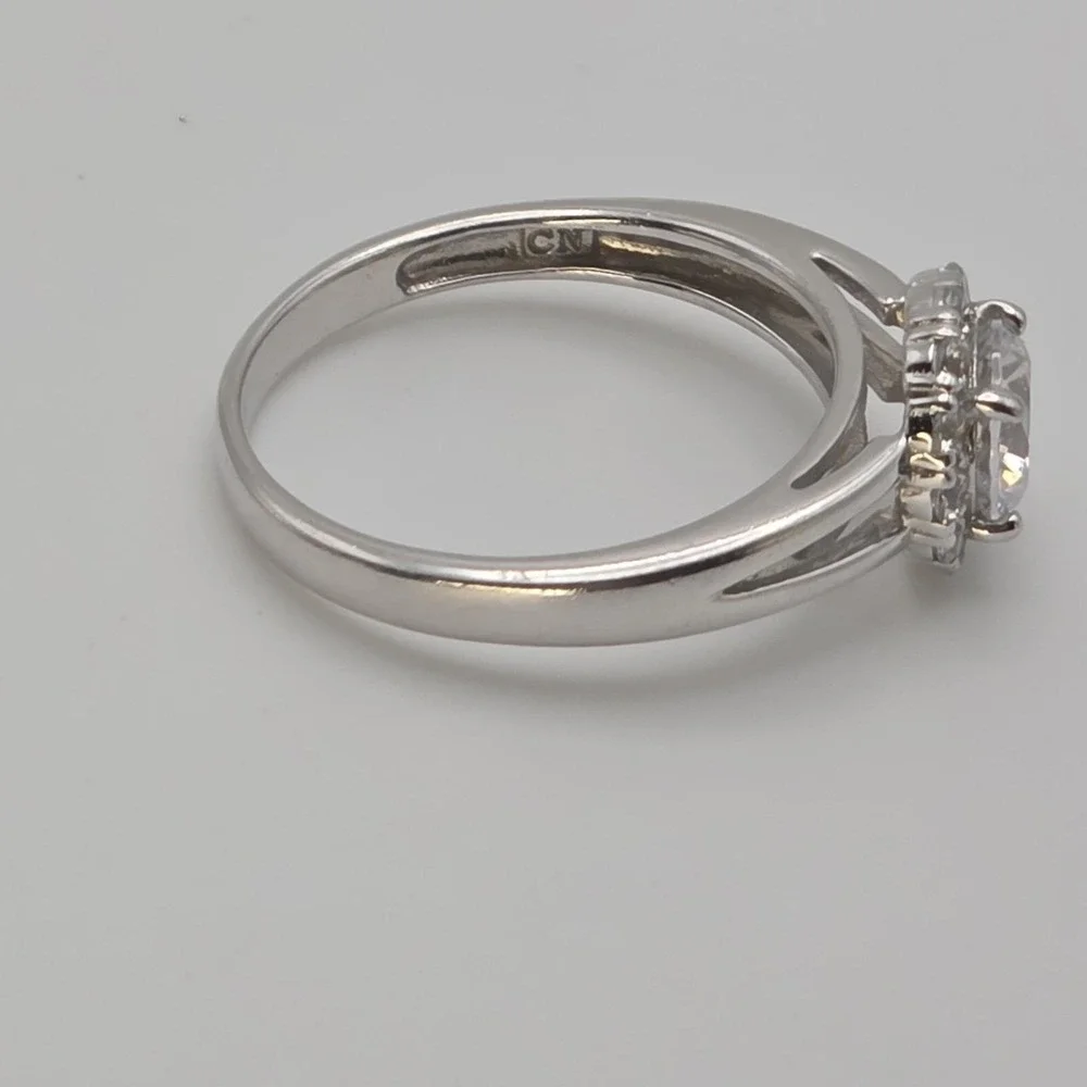 Vtg CN Signed 925 Sterling Silver Ring Halo Cubic Zirconia Split-Shank Size‎ 7